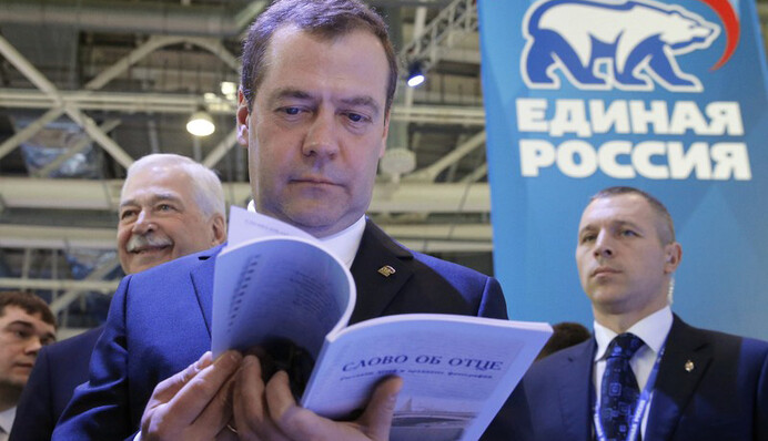 Расследование Навального, или как путинский телевизор спасет Медведева