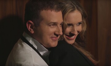 Муж Кати Осадчей рассекретил имя новорожденного сына