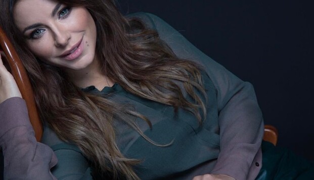 Ани Лорак поздравит российских женщин с 8 Марта: опубликовано фото