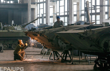 Бронетанковый развод: кто и как зарабатывает на войне