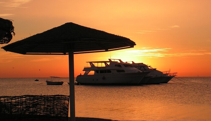 Куди податися на травневі свята: традиційний Єгипет або бюджетне село