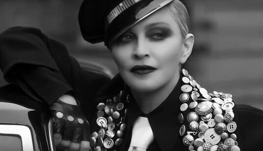 Права женщин — это права человека: Мадонна показала мини-фильм