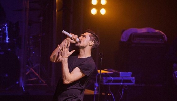 Большие перемены: Дима Билан побрился налысо