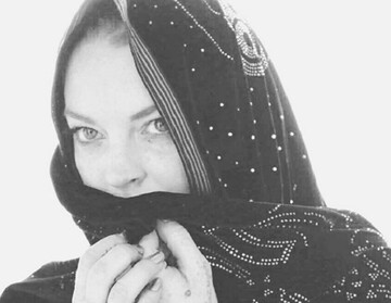 Линдси Лохан решила придать исламу гламура