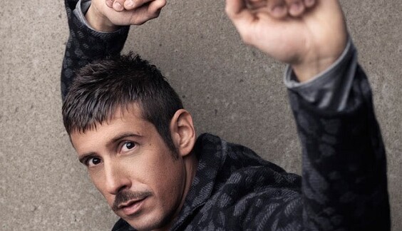 ​Италия на Евровидении 2017: что известно о Франческо Габбани, которому букмекеры прочат победу