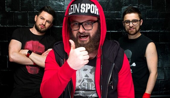 Dzidzio едва не остался без бороды: опубликовано видео