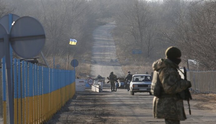 Продажа выборов и карт-бланш Путину: почему блокада отдаляет Донбасс от Украины