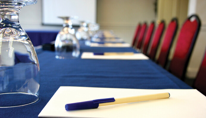 Бюджетный дерибан и 