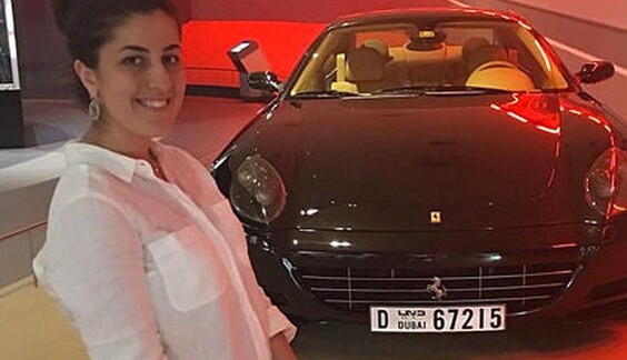 В РФ сотрудницы Сбербанка украли 40 млн и купили Феррари