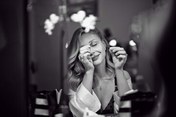 Тина Кароль в новом клипе спела о любви к хорошему парню