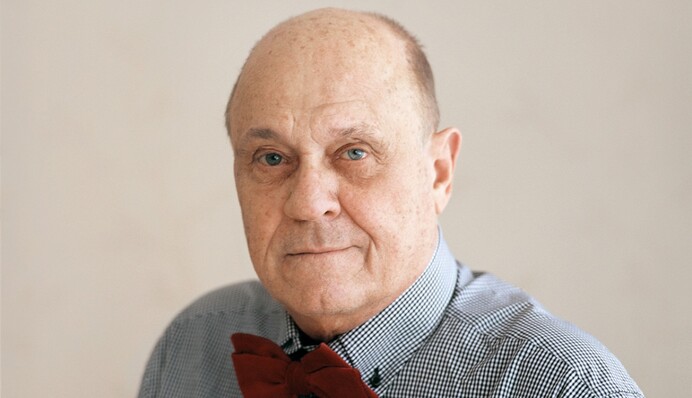 Знаменитый российский режиссер стал спонсором боевиков ДНР