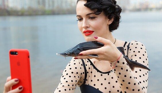 Даша Астафьева наполнила воды Днепра царской рыбой