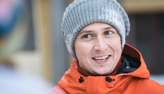 Привалило: известный ведущий стал свидетелем снегопада в апреле