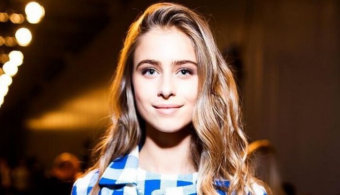 Внучка Софии Ротару щегольнула в дизайнерской вышиванке: опубликованы фото