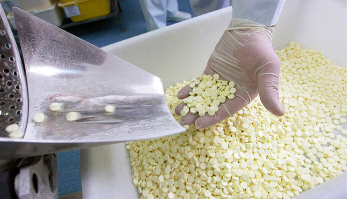 Просят добавки: как украинцы помогают мошенникам зарабатывать на БАДах