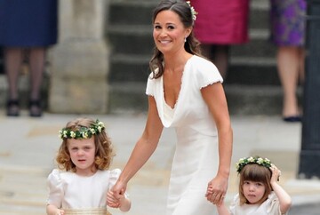 Сестра подкинула проблему: Пиппа Миддлтон боится звать Кейт на свою свадьбу