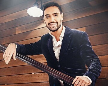 Одно лицо: Виталий Козловский впервые показал своего отца и поздравил его с юбилеем