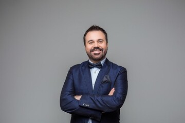 Популярный украинский комик Антон Лирник показал первое фото с новорожденной дочерью