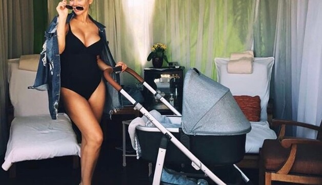 Многодетная мама Анна Седокова призналась, что ей сложно справляться с тремя детьми