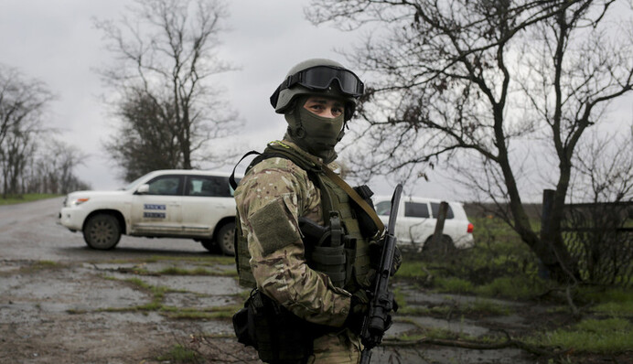 Гучний вибух на Донбасі: Україна хоче миротворців, але є серйозні проблеми