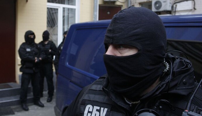 Обыски в Dragon Capital: в Украину пришли заморозки