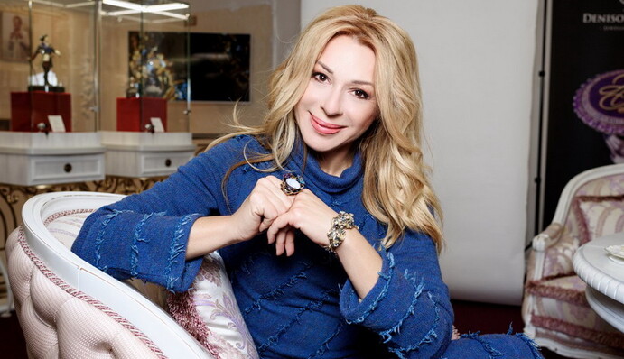 Муж Ирины Билык снял эротический клип для поп-дивы 90-х: опубликовано видео