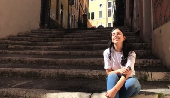 Замужем и счастлива: Джамала поделилась снимками своего медового месяца