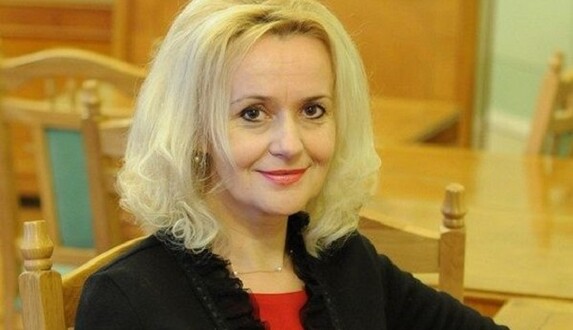 Одиозная украинская националистка Ирина Фарион стала бабушкой
