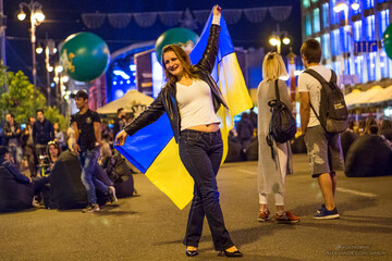 На Крещатике открыли официальную фан-зону Евровидения-2017: опубликованы эксклюзивные фото