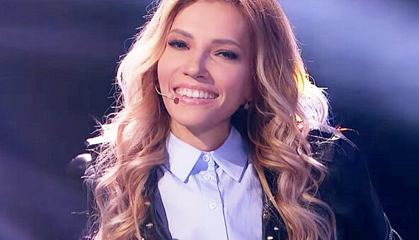 Запрещенная СБУ Самойлова нашла замену Евровидению в День Победы