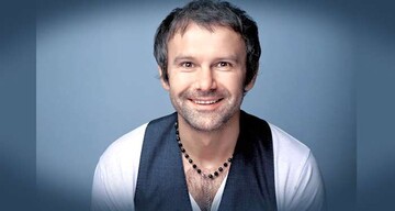 Лучшие люди рождаются в мае: появилось фото Вакарчука в забавной футболке