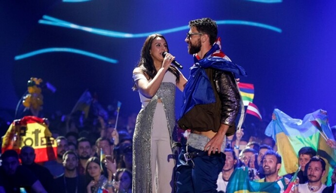 Скандалист Седюк объяснил свой голый зад на Евровидении: опубликовано видео