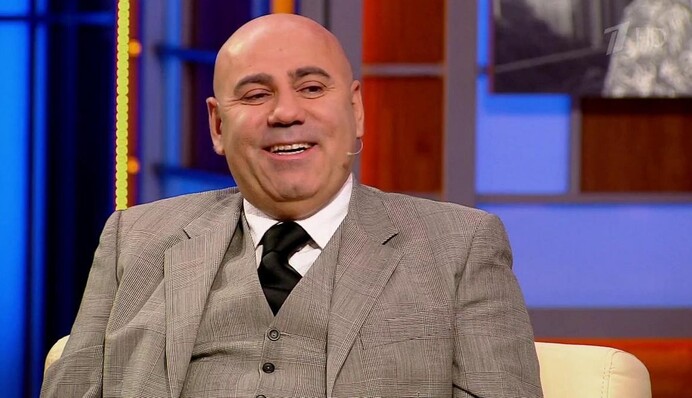 Муж запрещенной в Украине певицы отличился циничной шуткой о Евровидении