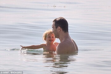 Заботливый папочка: Кличко умилил сети фото с подросшей дочерью