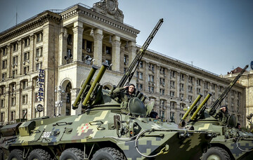 Танки в центрі Києва: ветерани АТО та військові експерти розійшлися в думках