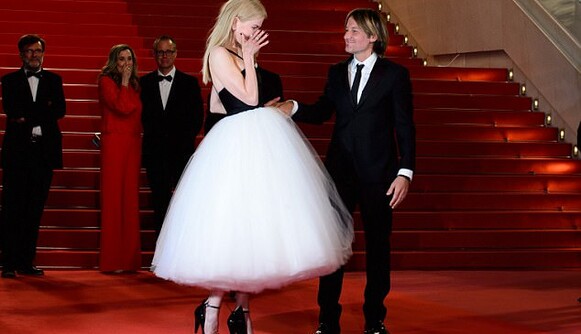 Знаменитая звездная пара обновила свадебные клятвы в Каннах: опубликованы фото