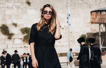 Лобода похвасталась, как молится: опубликованы фото