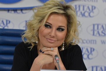 В нем украинская кровь: вдова убитого в Киеве Вороненкова показала фото сына в вышиванке