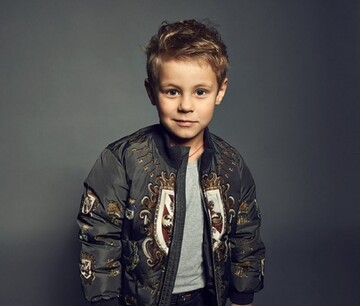 Тина Кароль похвасталась успехами своего сына в Англии