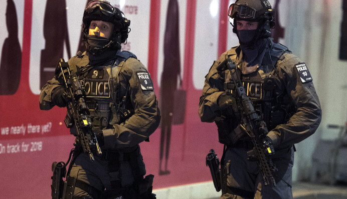 Теракт в Лондоне: новые фото и важное видео