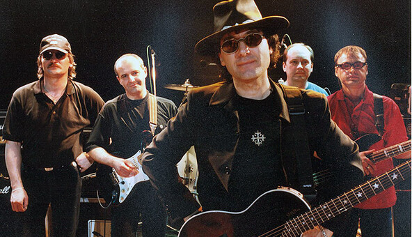 В Киев засобиралась еще одна легендарная группа, выступавшая в Крыму