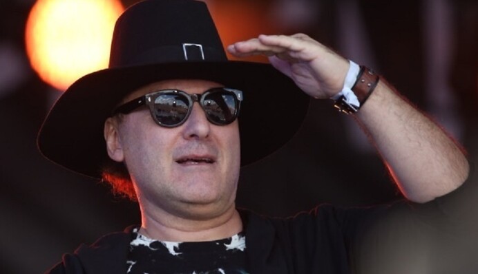 Такая пакость: легендарный рокер отреагировал на внесение его в базу 