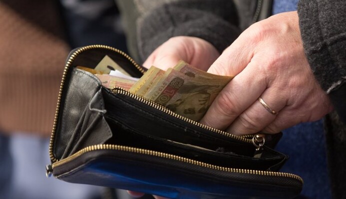 Украинцы все чаще рискуют ради кредитов: главные угрозы