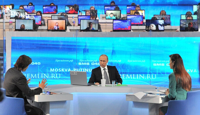 ​Пряма лінія Путіна: головні тези, відео і реакція соцмереж