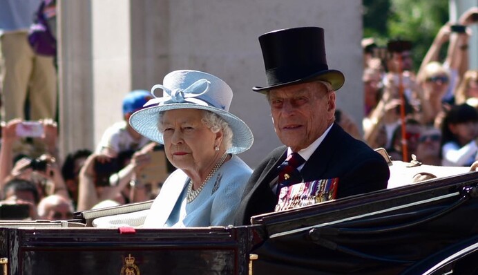 Елизавета II отпраздновала свой официальный день рождения: опубликованы фото и видео
