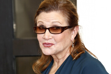 Появились шокирующие подробности смерти принцессы Леи из 