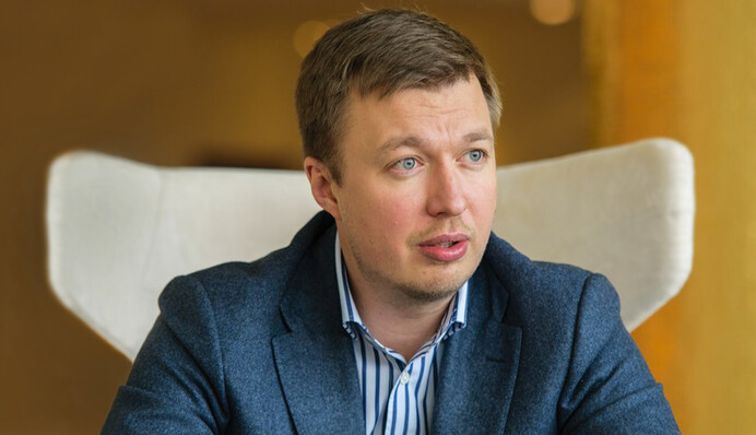 Нужно смотреть на десятилетия вперед, а не реформировать вчерашний день - Николаенко