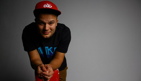 Известный рэпер попал в базу 