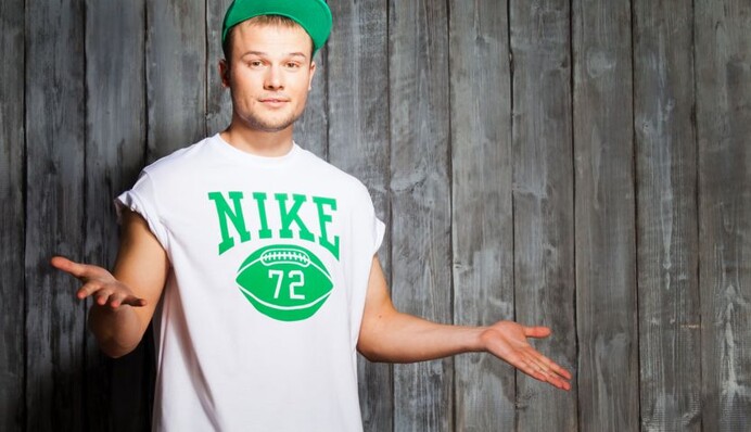 Сам не ожидал: известный рэпер отреагировал на то, что его пустили в Украину