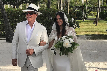 Знаменитый дизайнер выдал замуж дочь: опубликованы свадебные фото